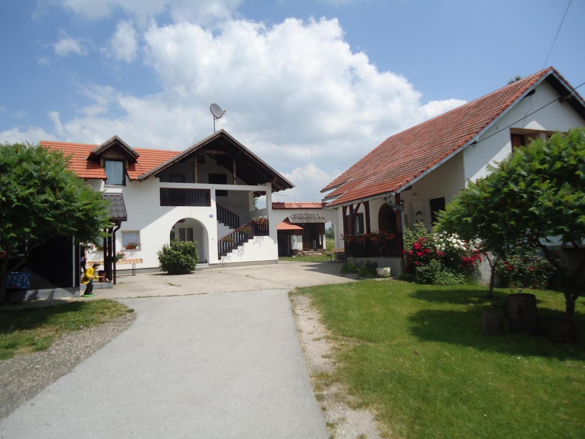 House Ilija Hodak Selište Drežničko Rom bilde