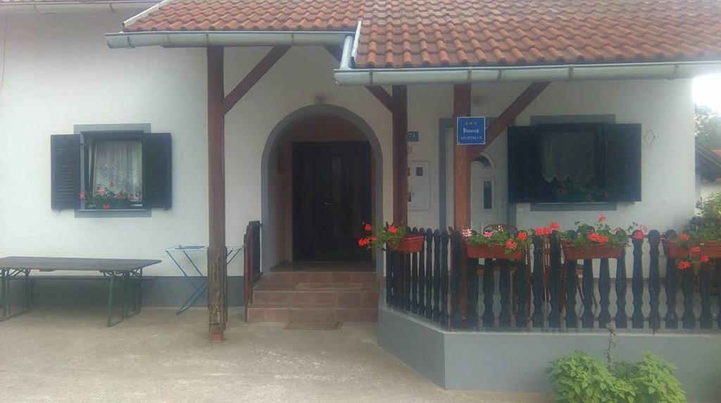 House Ilija Hodak Selište Drežničko Eksteriør bilde